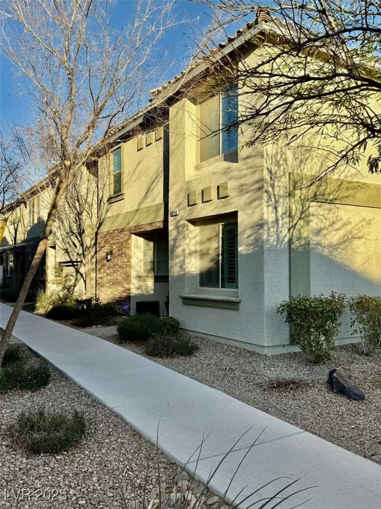 6145 Scarlet Leaf, Las Vegas, NV 89148