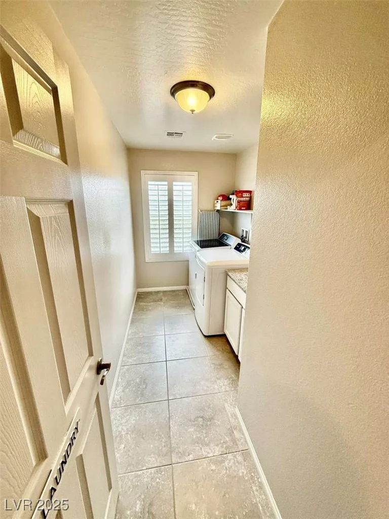 6145 Scarlet Leaf, Las Vegas, NV 89148