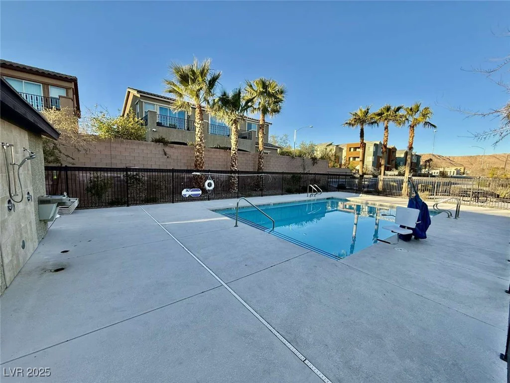6145 Scarlet Leaf, Las Vegas, NV 89148