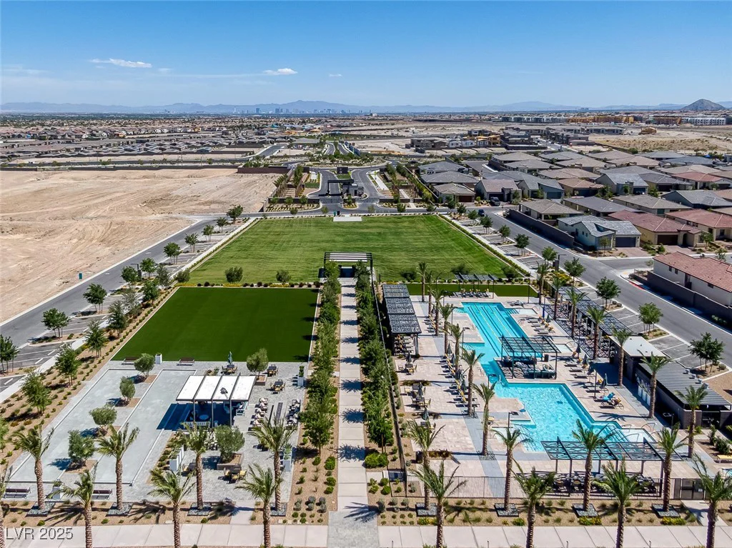 10065 Auburn Rose, Las Vegas, NV 89143