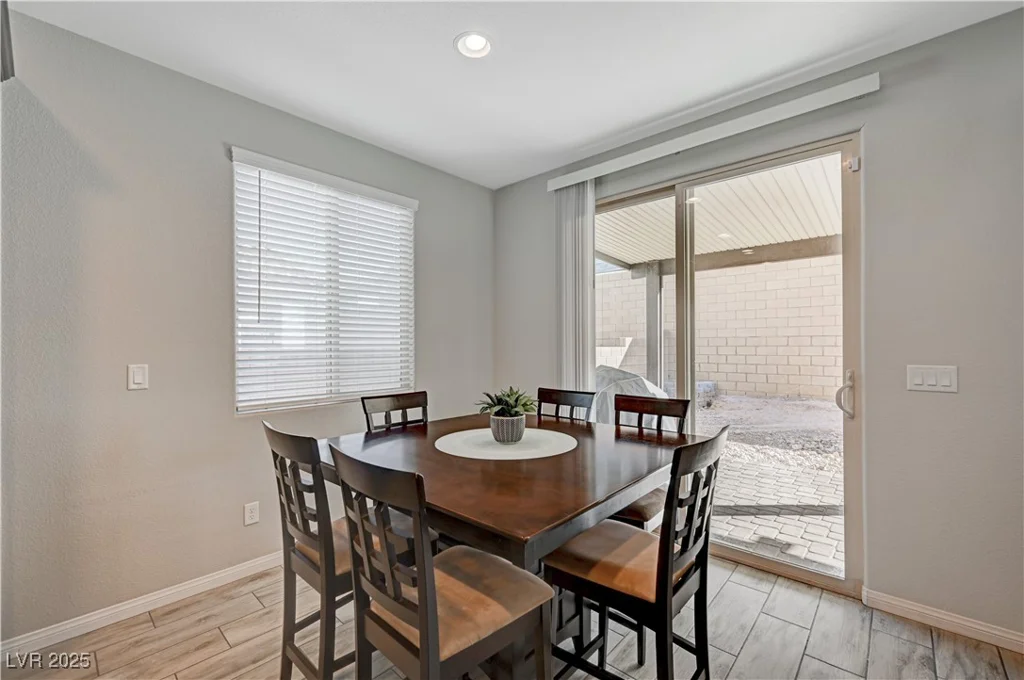 6221 Desert Orchid, Las Vegas, NV 89141