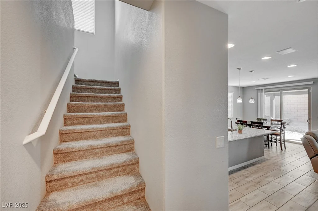 6221 Desert Orchid, Las Vegas, NV 89141