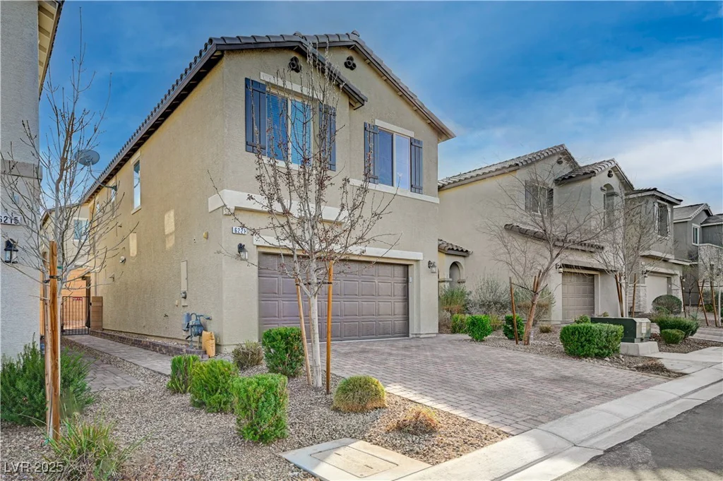 6221 Desert Orchid, Las Vegas, NV 89141