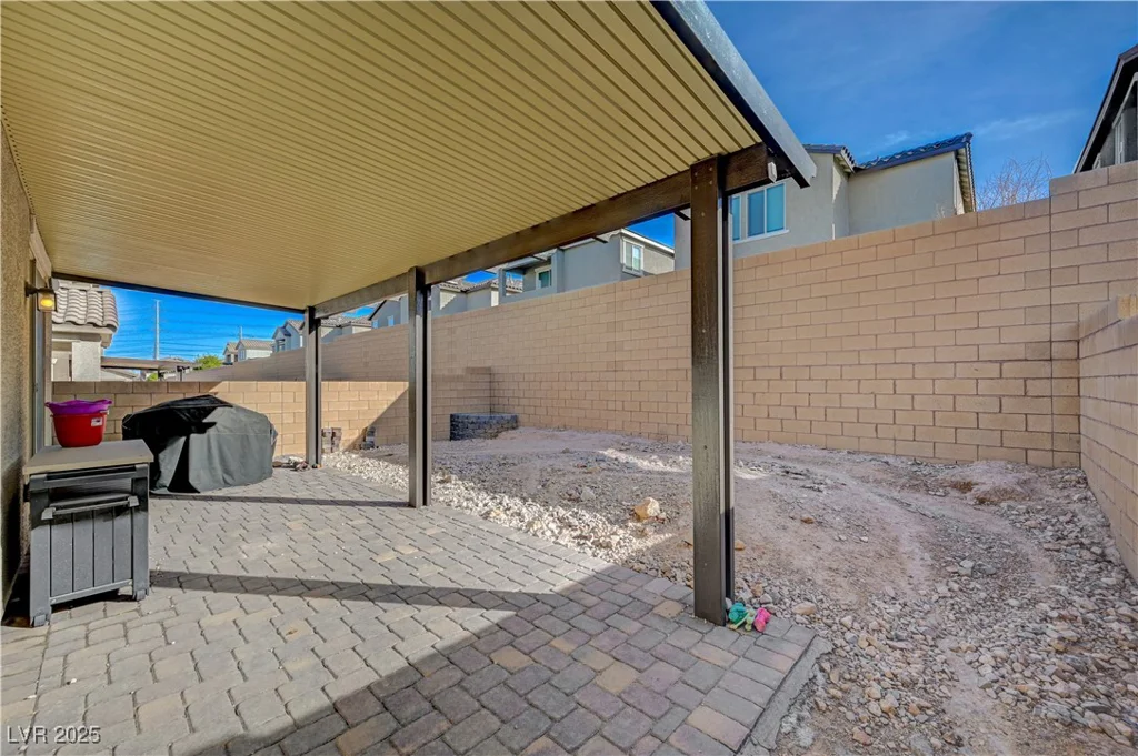 6221 Desert Orchid, Las Vegas, NV 89141