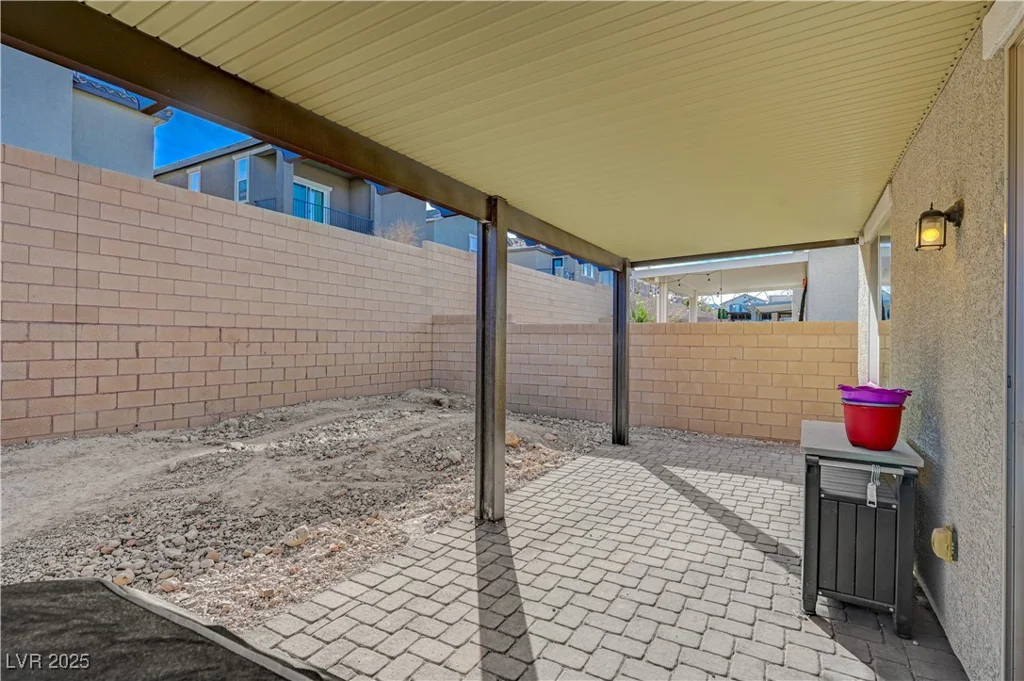 6221 Desert Orchid, Las Vegas, NV 89141
