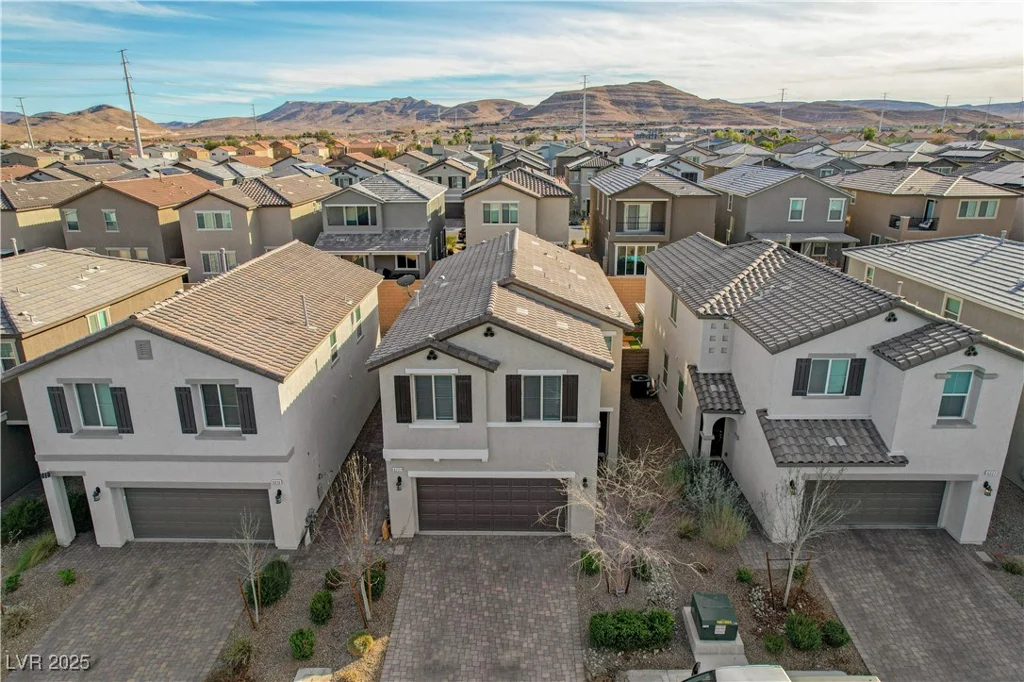 6221 Desert Orchid, Las Vegas, NV 89141