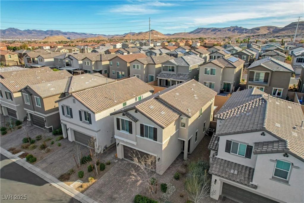 6221 Desert Orchid, Las Vegas, NV 89141