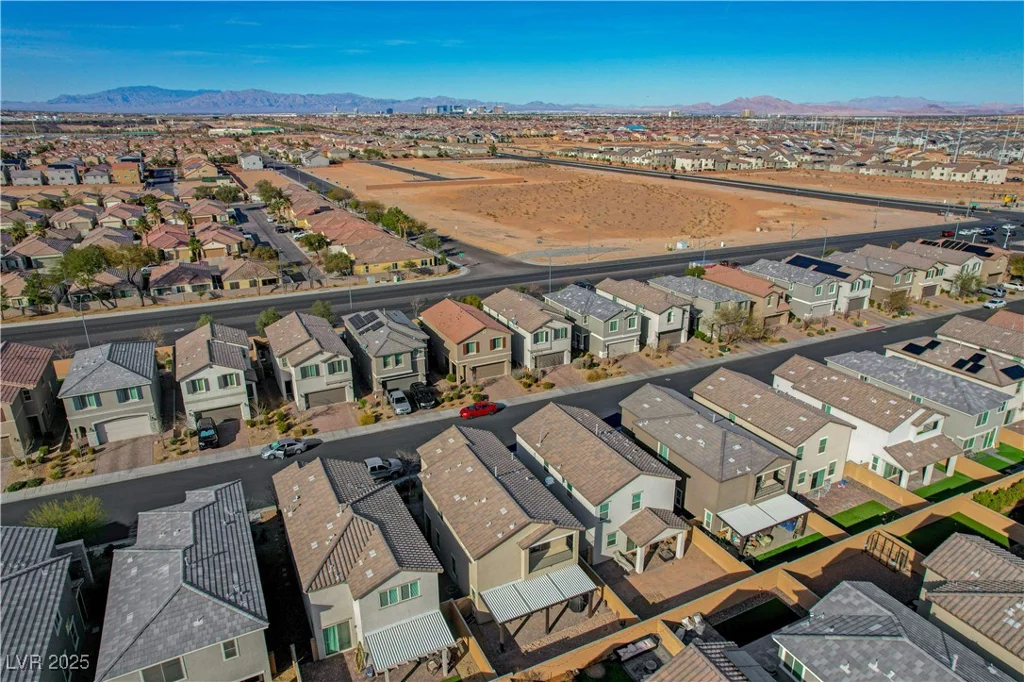 6221 Desert Orchid, Las Vegas, NV 89141