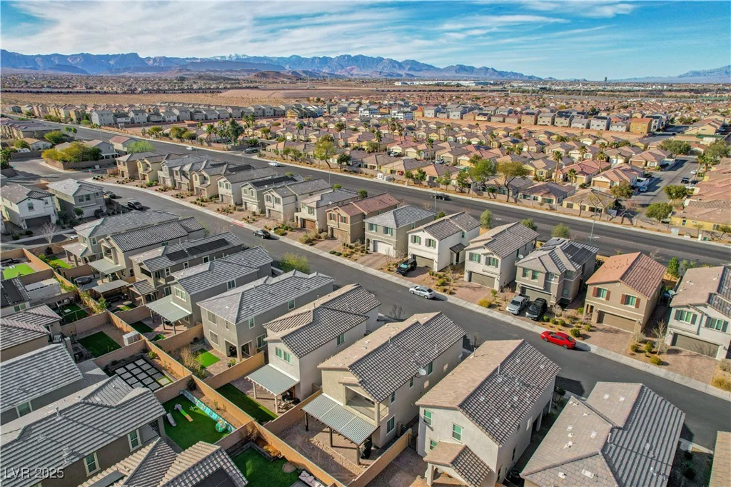 6221 Desert Orchid, Las Vegas, NV 89141