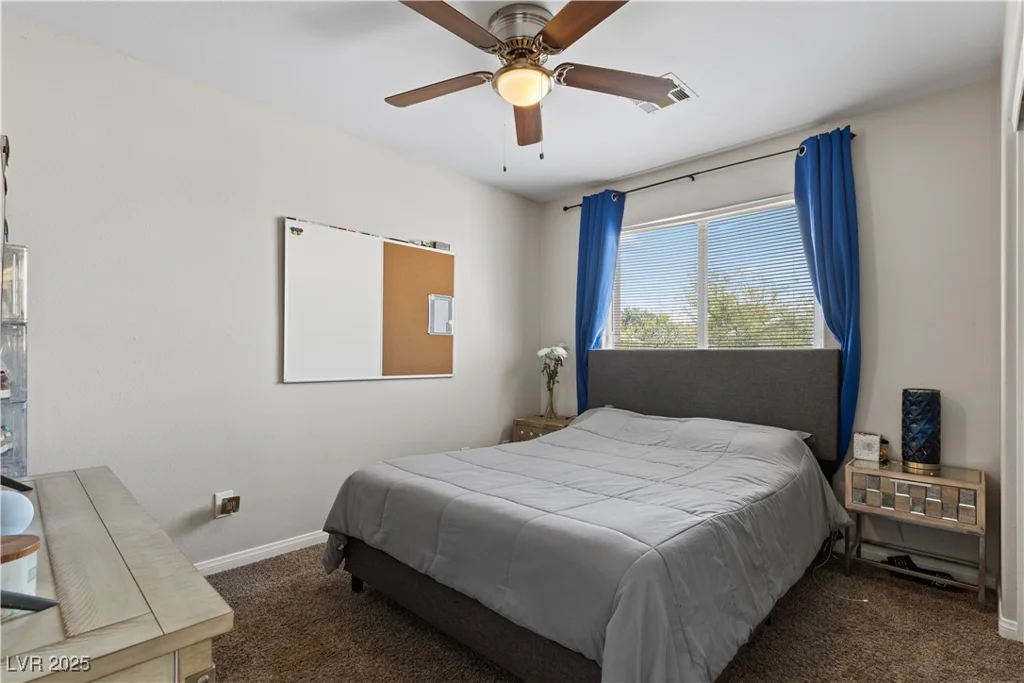 8124 Loma Del Ray, Las Vegas, NV 89131