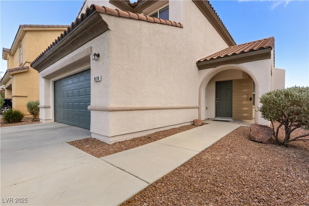 8124 Loma Del Ray, Las Vegas, NV 89131