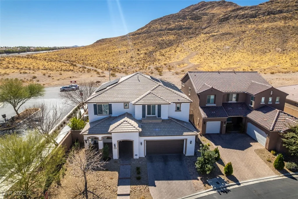 9519 Chandler Springs, Las Vegas, NV 89148