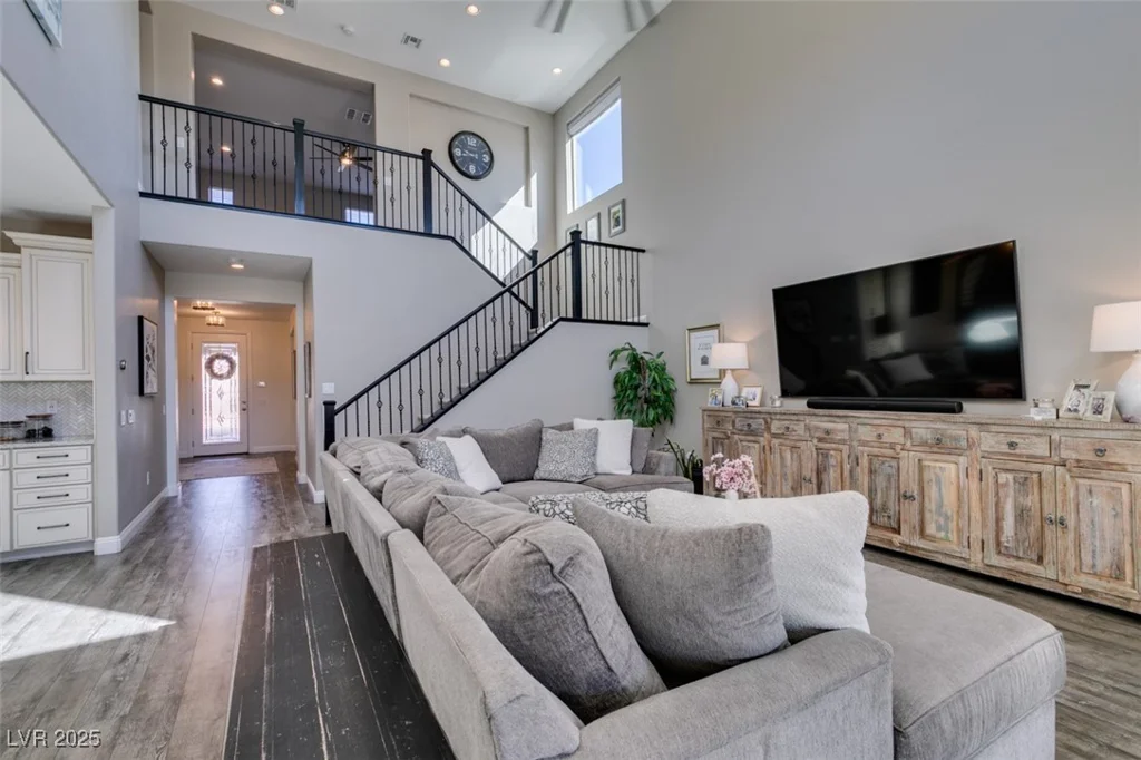 9519 Chandler Springs, Las Vegas, NV 89148