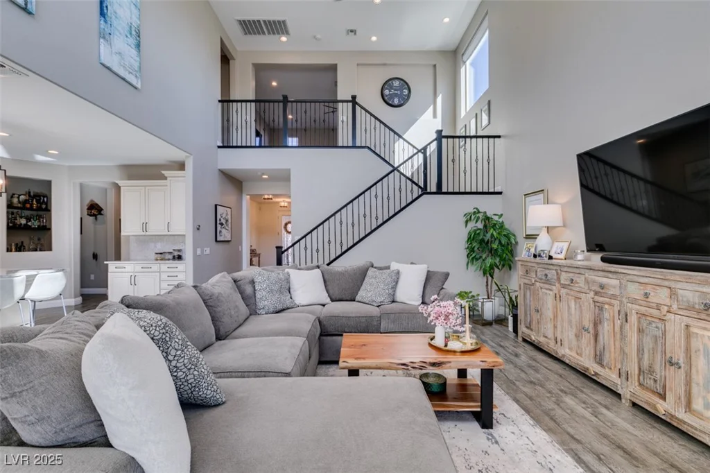 9519 Chandler Springs, Las Vegas, NV 89148