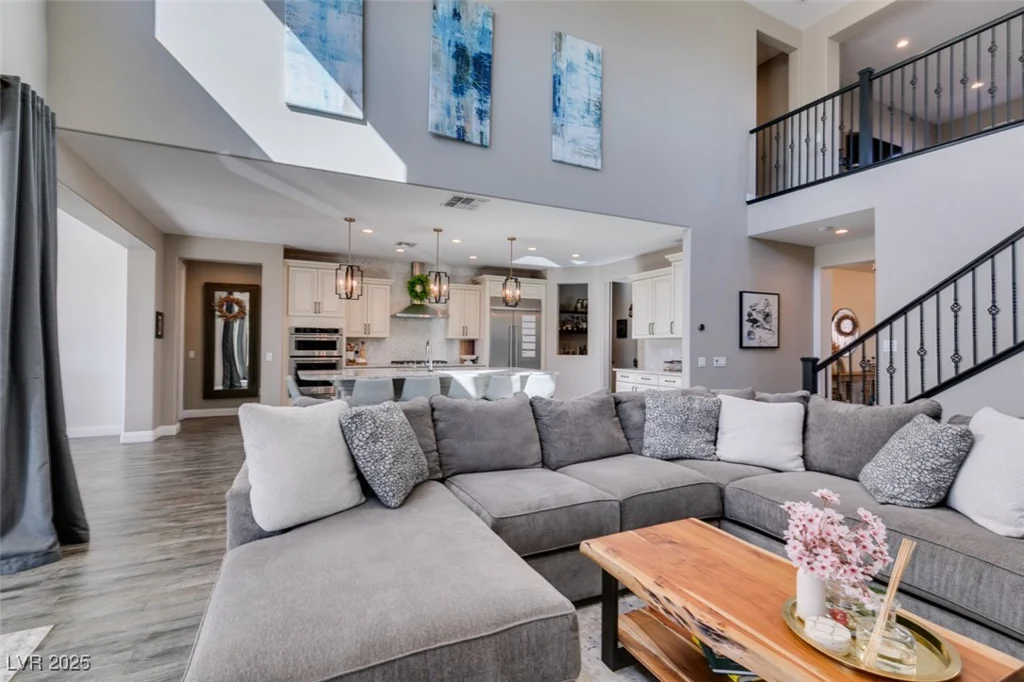 9519 Chandler Springs, Las Vegas, NV 89148