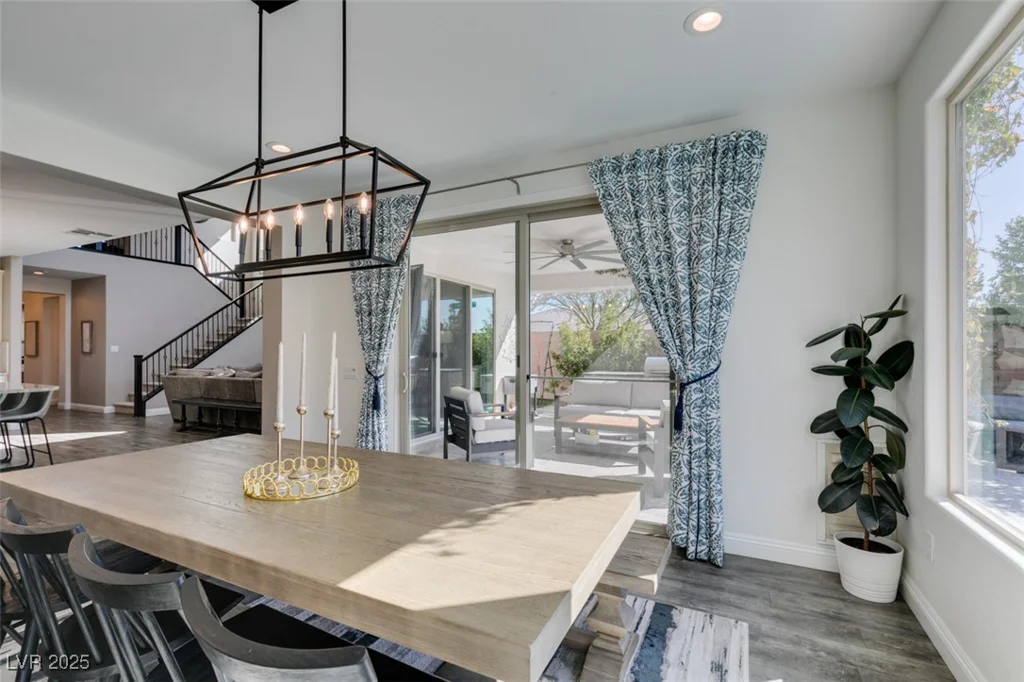 9519 Chandler Springs, Las Vegas, NV 89148
