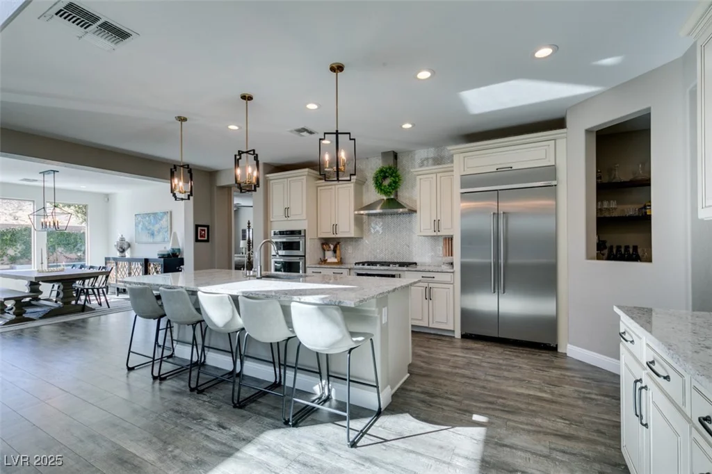 9519 Chandler Springs, Las Vegas, NV 89148