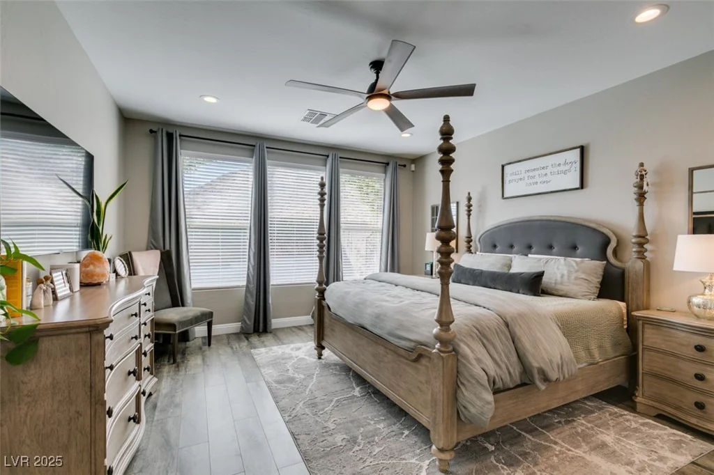 9519 Chandler Springs, Las Vegas, NV 89148