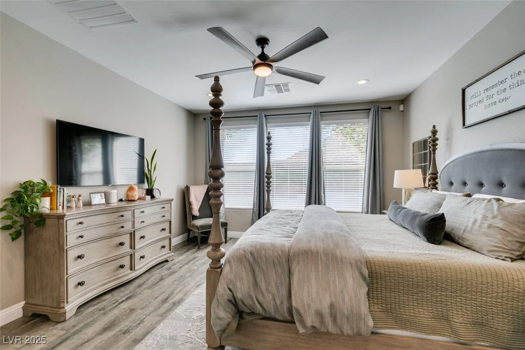 9519 Chandler Springs, Las Vegas, NV 89148