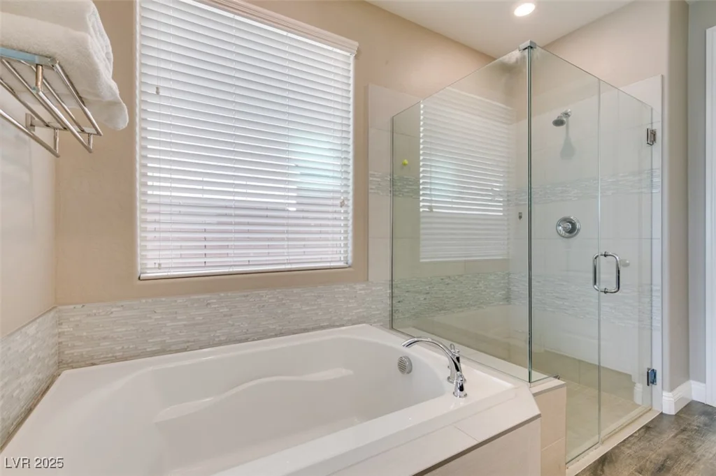 9519 Chandler Springs, Las Vegas, NV 89148