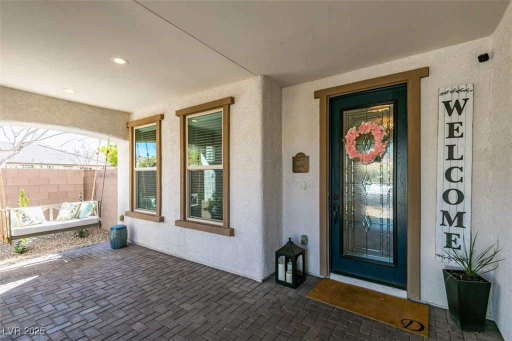 9519 Chandler Springs, Las Vegas, NV 89148