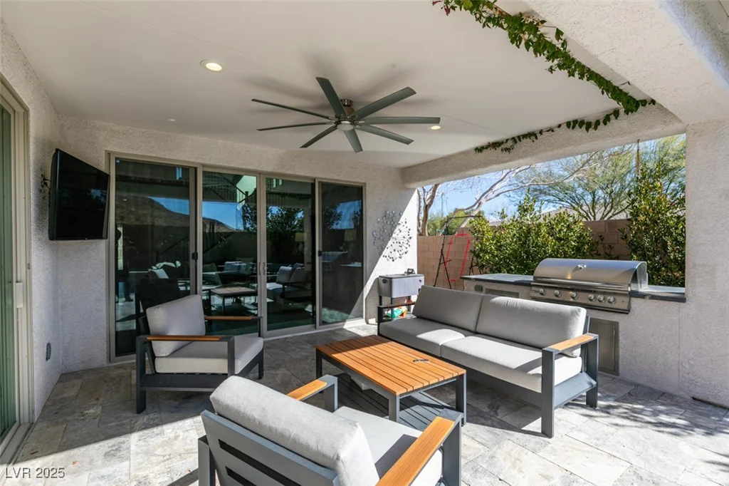9519 Chandler Springs, Las Vegas, NV 89148