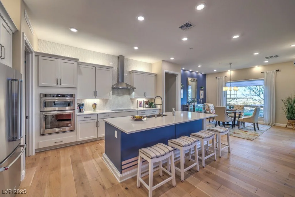24 Cliffwater, Henderson, NV 89011