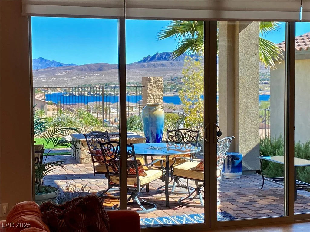 24 Cliffwater, Henderson, NV 89011