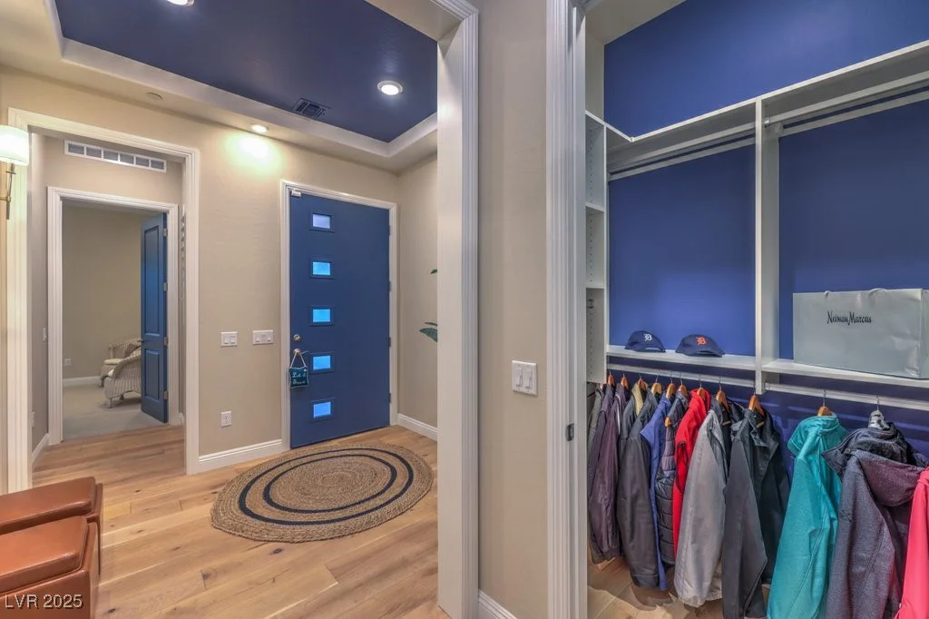 24 Cliffwater, Henderson, NV 89011