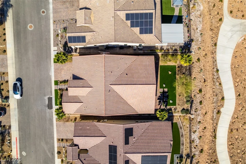 24 Cliffwater, Henderson, NV 89011