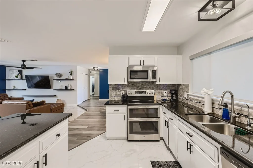 3543 Algonquin, Las Vegas, NV 89169