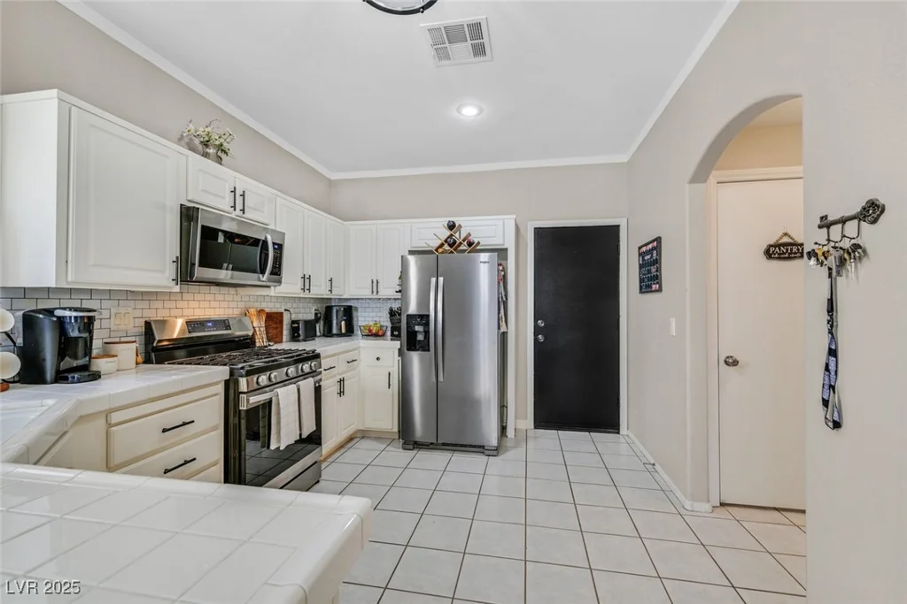 9972 Trailing Vine, Las Vegas, NV 89183