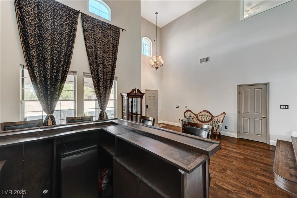 6689 Sparks, Las Vegas, NV 89142