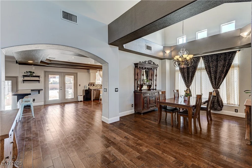 6689 Sparks, Las Vegas, NV 89142