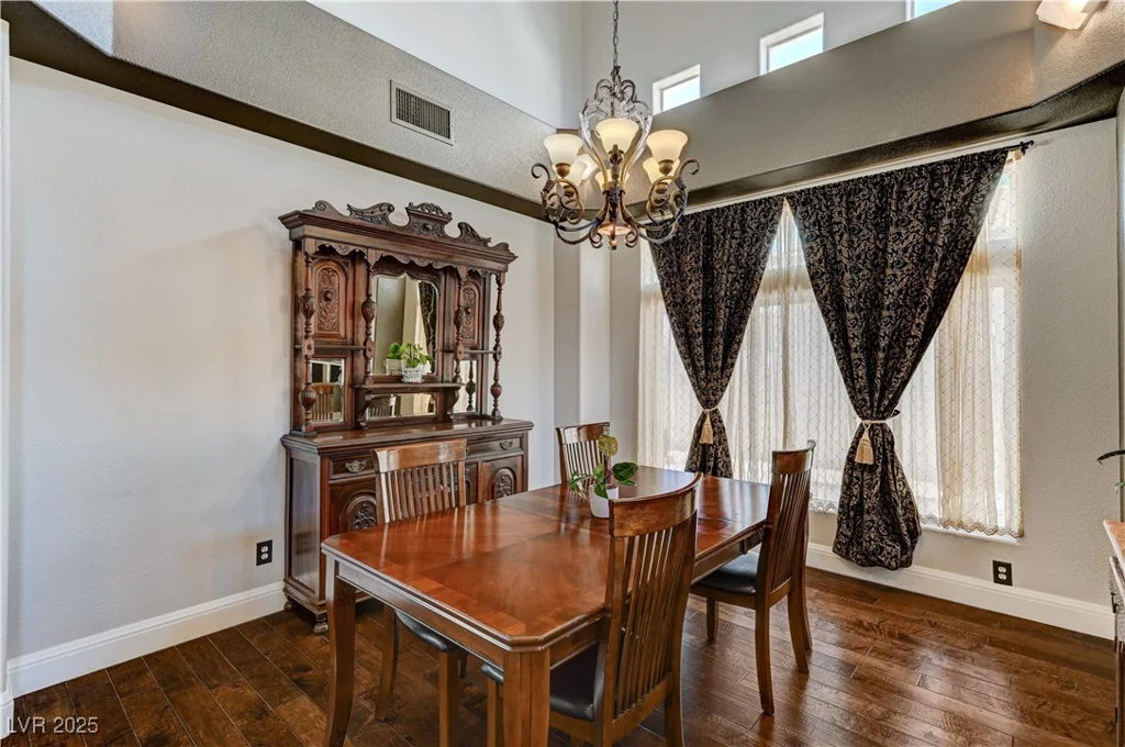 6689 Sparks, Las Vegas, NV 89142