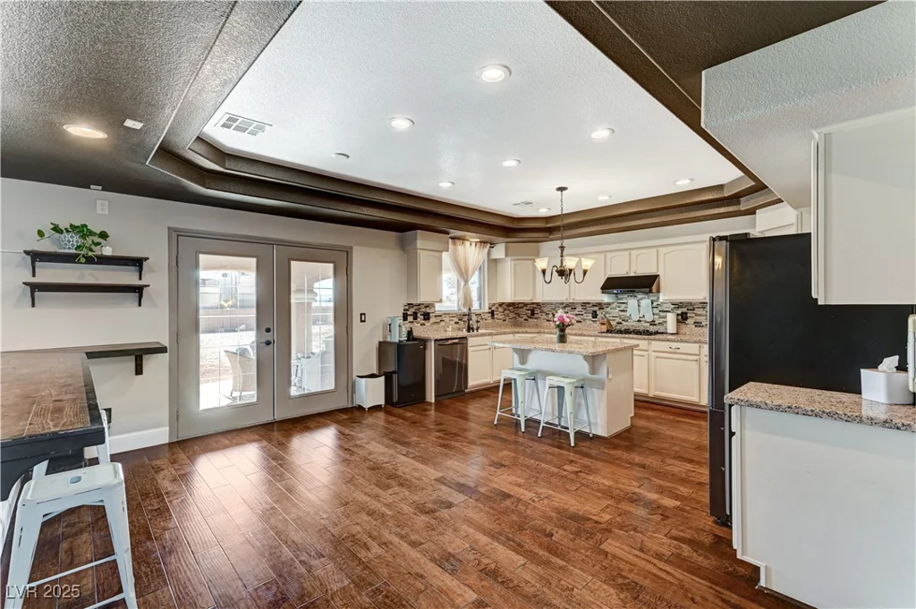 6689 Sparks, Las Vegas, NV 89142