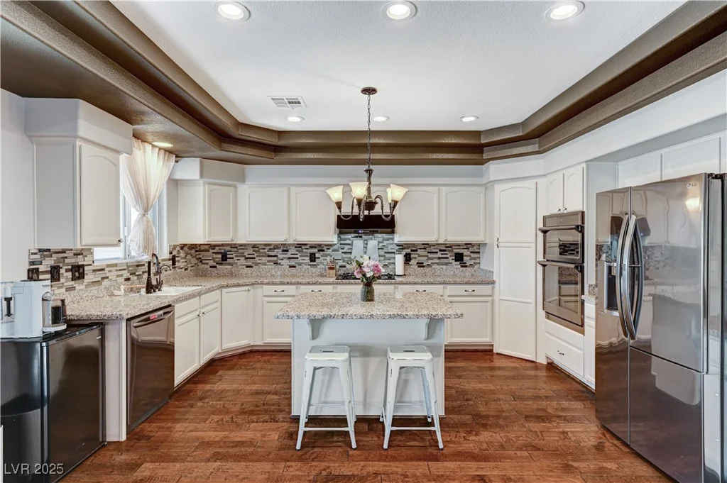 6689 Sparks, Las Vegas, NV 89142