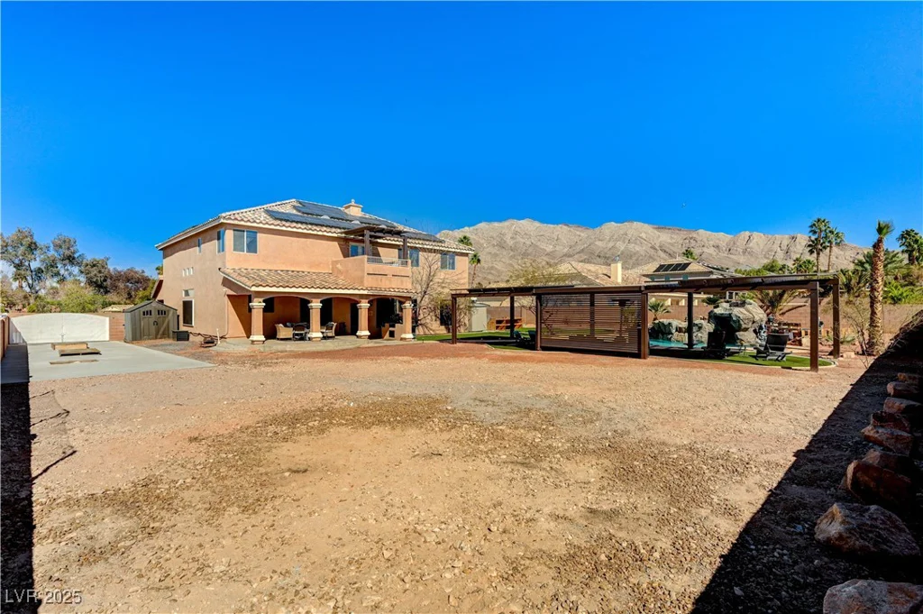 6689 Sparks, Las Vegas, NV 89142