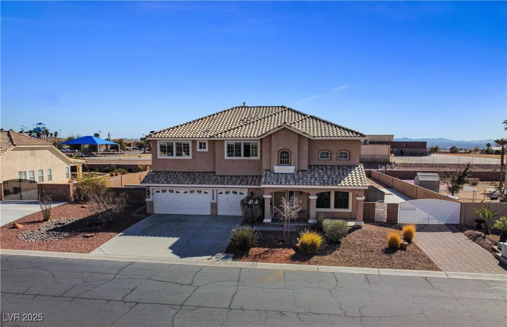 6689 Sparks, Las Vegas, NV 89142