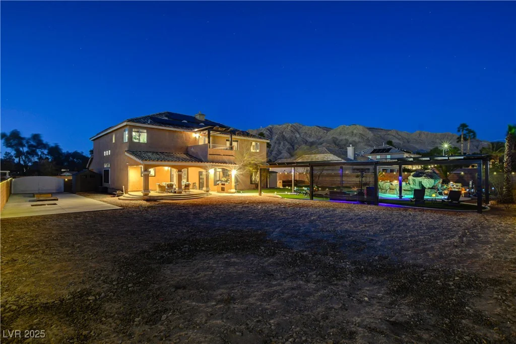 6689 Sparks, Las Vegas, NV 89142