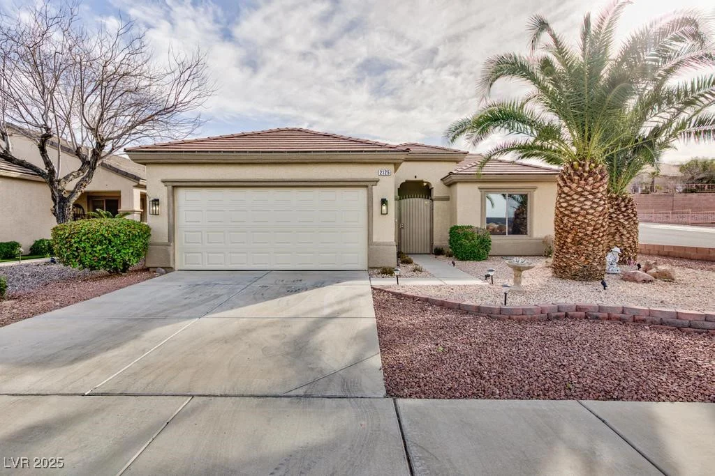 2125 Desert Woods, Henderson, NV 89012