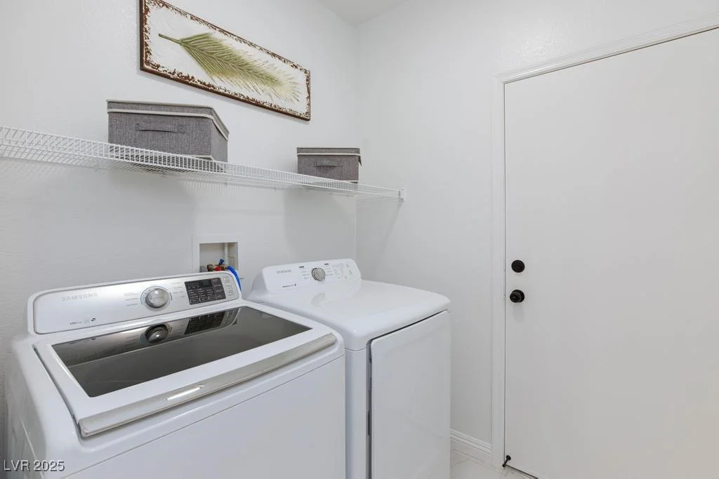 2125 Desert Woods, Henderson, NV 89012