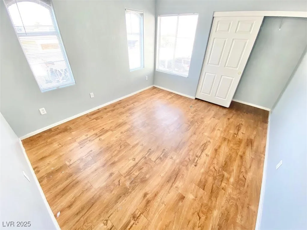 4508 Lake Mead, Las Vegas, NV 89108