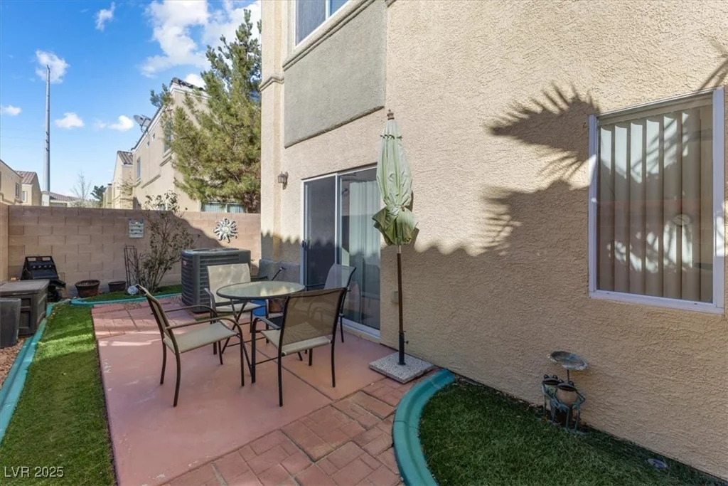 6317 Beige Bluff, North Las Vegas, NV 89081