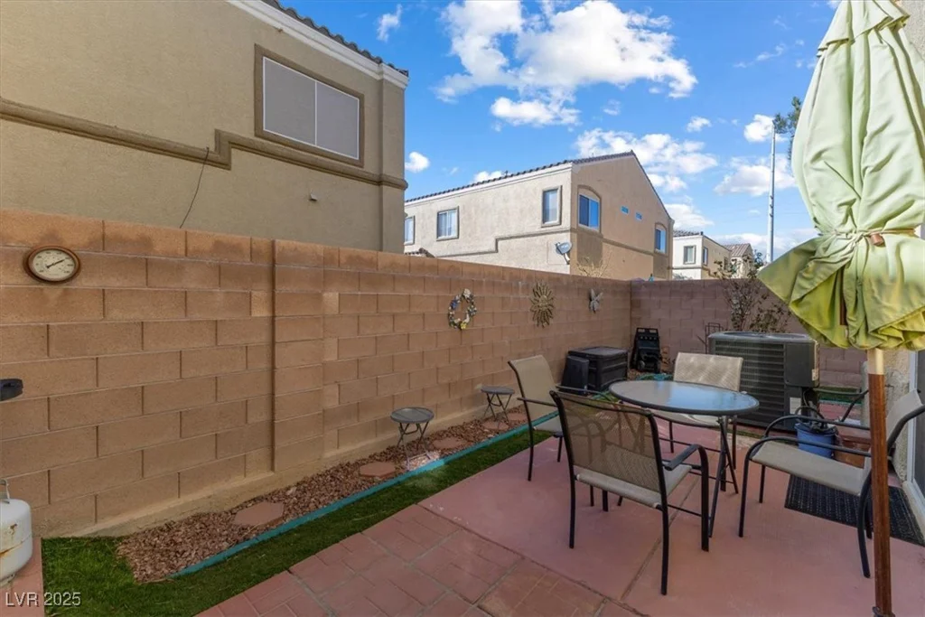 6317 Beige Bluff, North Las Vegas, NV 89081