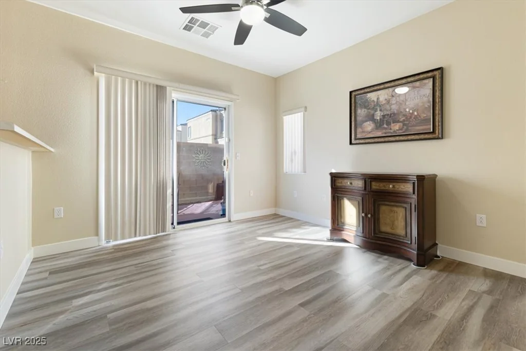 6317 Beige Bluff, North Las Vegas, NV 89081