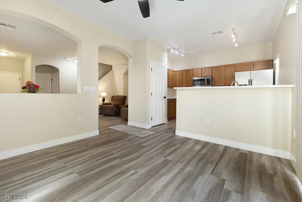 6317 Beige Bluff, North Las Vegas, NV 89081