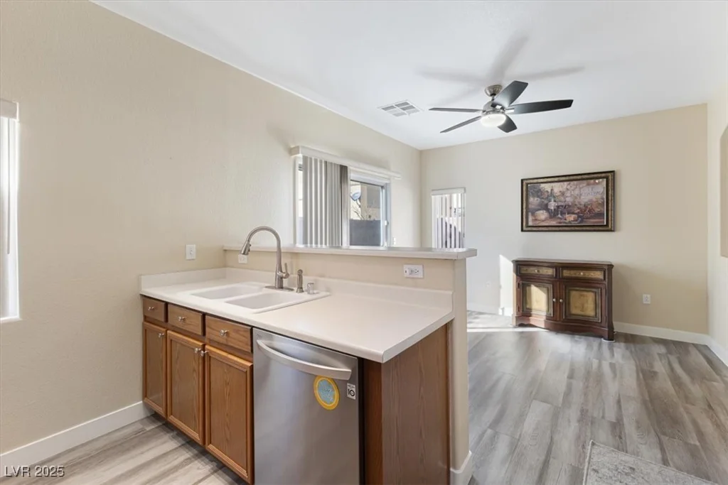 6317 Beige Bluff, North Las Vegas, NV 89081