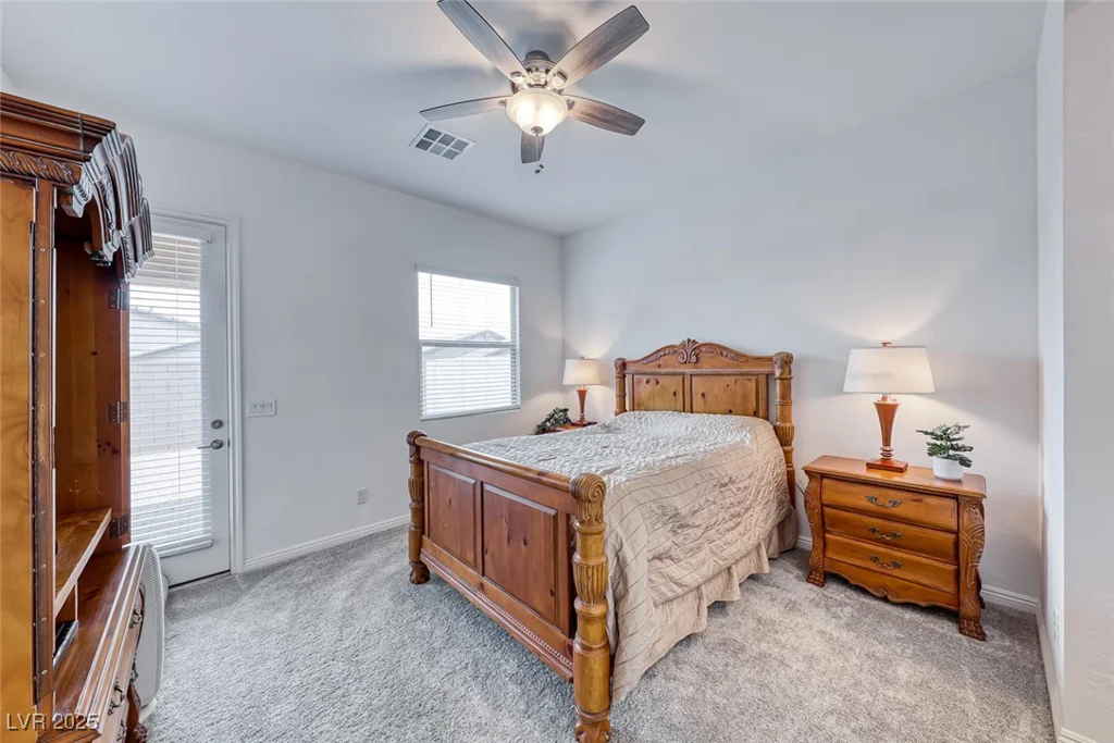 697 Sunray Park, Henderson, NV 89011