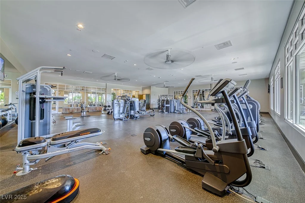 697 Sunray Park, Henderson, NV 89011